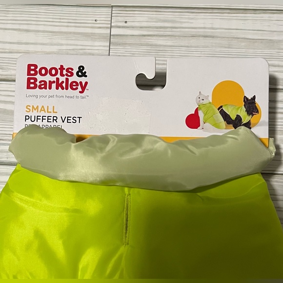 NWT Boots & Barkley Bright Green Puffer Vest for Pets. Size Small. - Picture 2 of 6